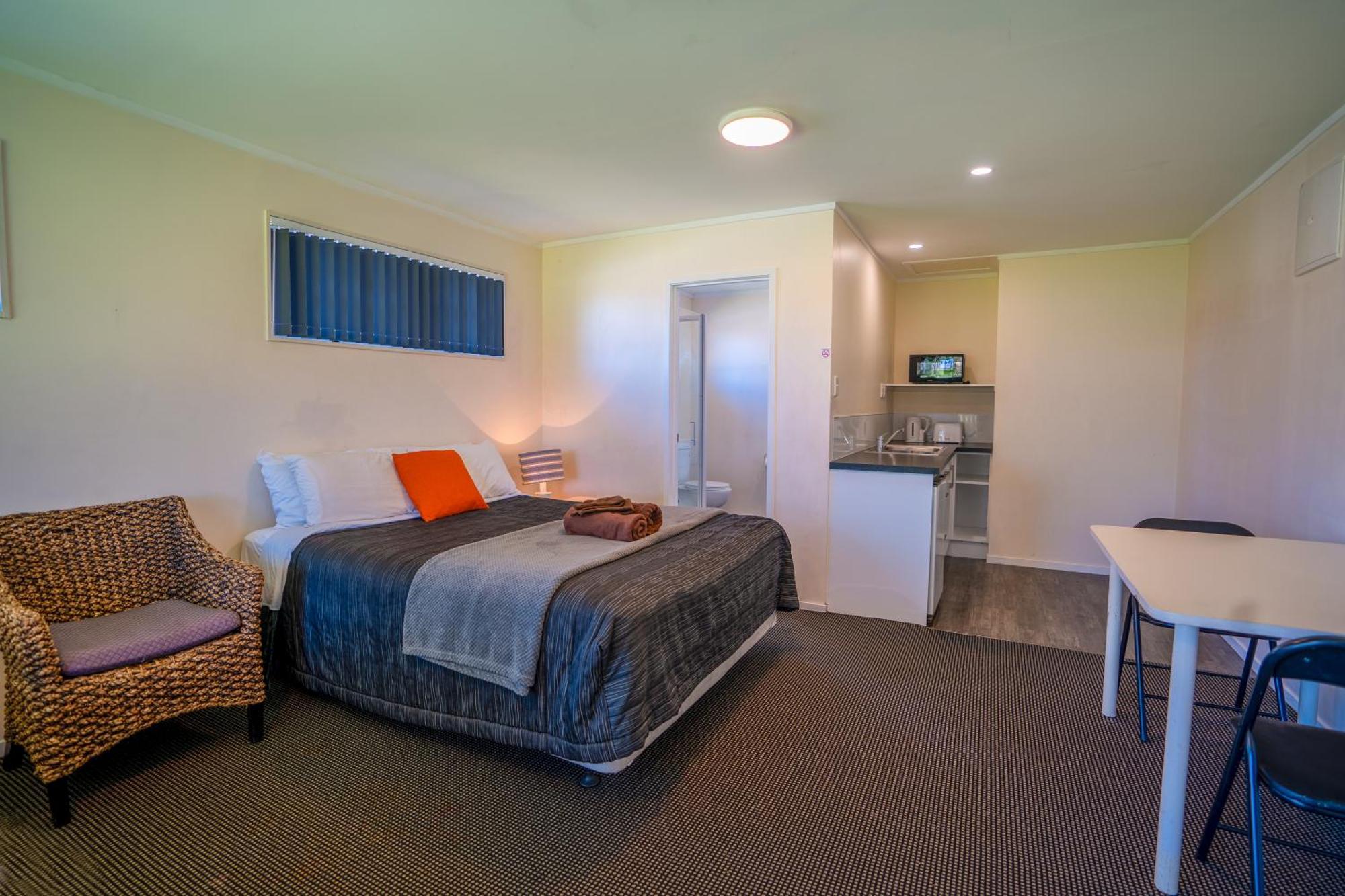 Motel Colonial On Gladstone à Gisborne Extérieur photo